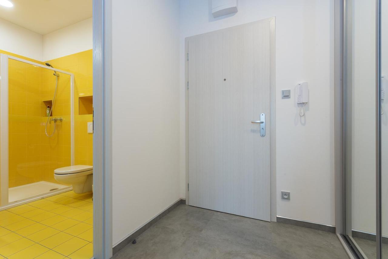 Harfa Apartments Prag Exterior foto