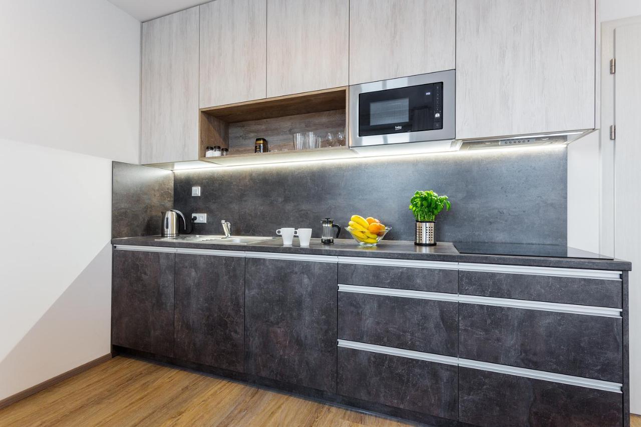 Harfa Apartments Prag Exterior foto