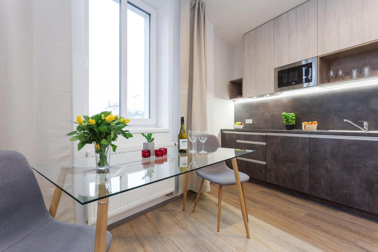Harfa Apartments Prag Exterior foto