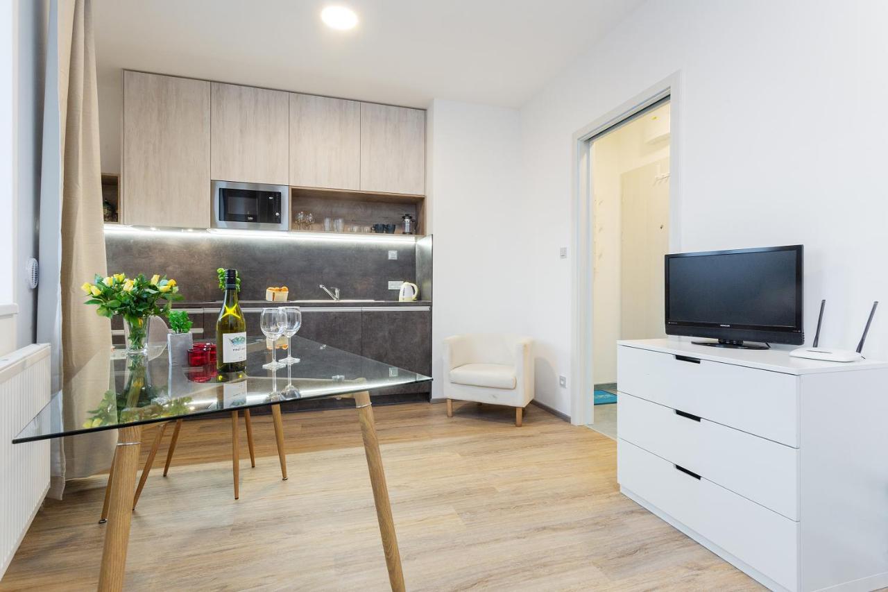 Harfa Apartments Prag Exterior foto